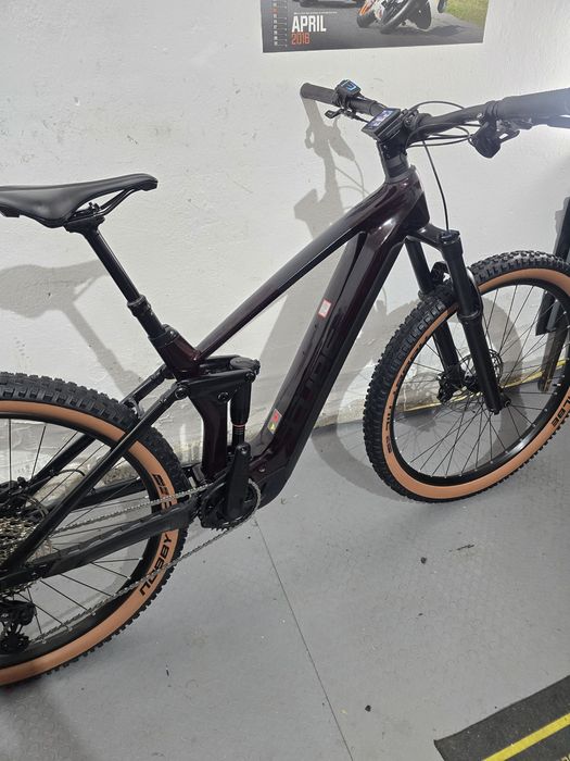 Cube stereo hybrid 140 hpc карбонов планински велосипед