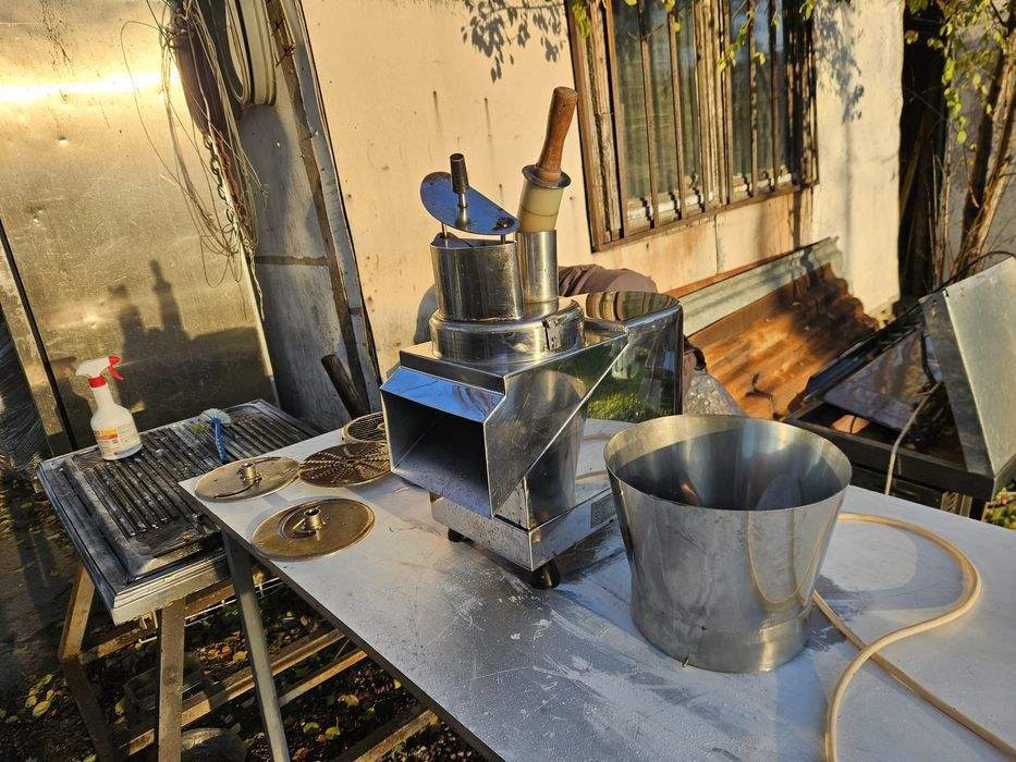 Зеленчукорезачка професионална втора употреба за стъргане на кашкава и