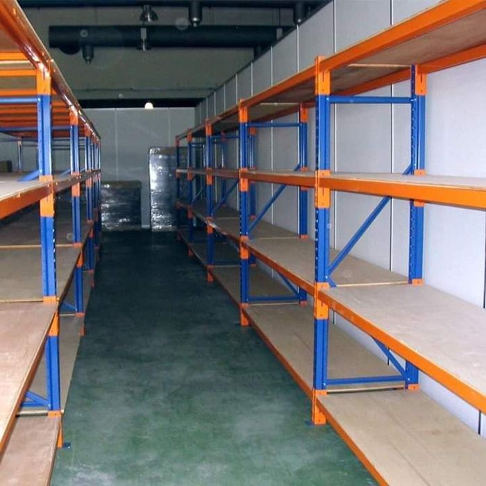 Rafturi metalice profesionale 8075.77