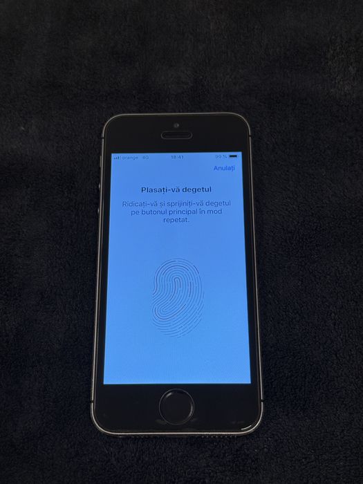 iPhone 5s SpaceBlack