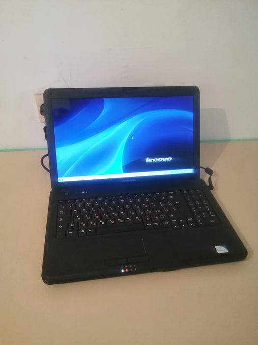 Ноутбук Lenovo. для работы.
