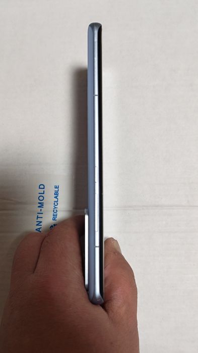 Xiaomi 12 Pro la cutie poți folosit impecabil