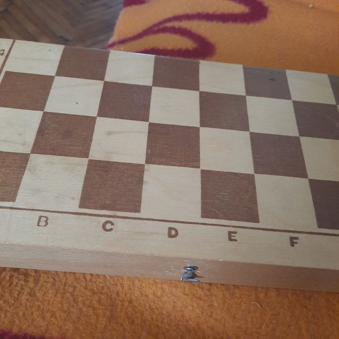 Продам сувенирные шахматы!