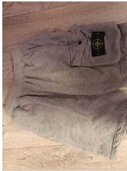 Stone island къси гащи размер S