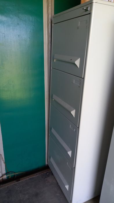 Clasificator documente (dulap metalic cu 4 sertare)