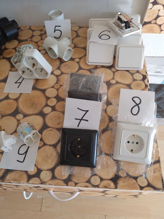 продавам ел.контакти,ключове и разклонители