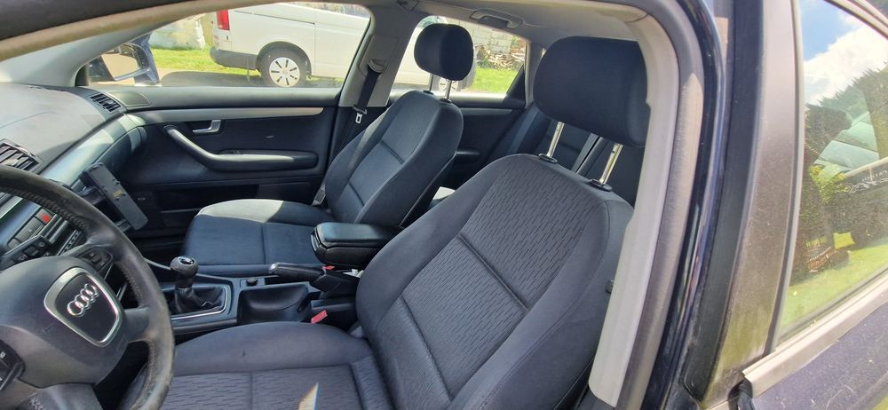 Vând audi a4 b7 motor 1.9 tdi naveta inmatriculat consum mic taxe mici
