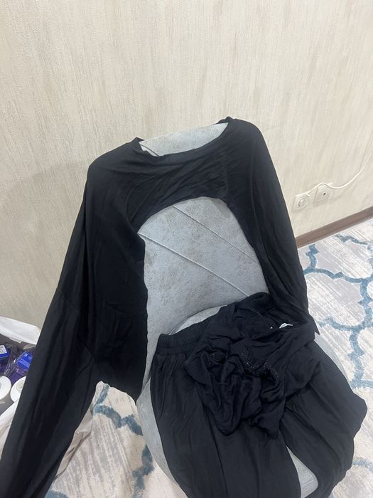 Продам женские вещи