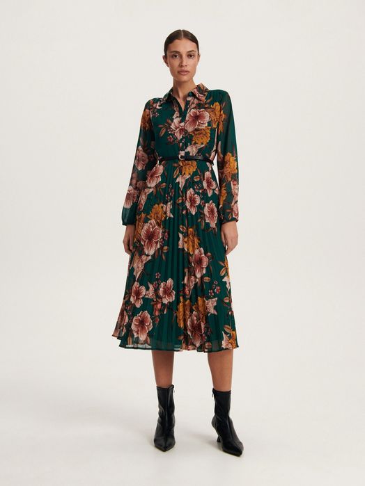 Нова рокля Reserved