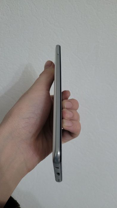 S a m s u n g  а 30