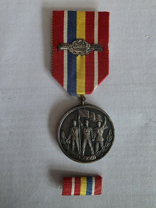 Insigna comemorativă românească veche