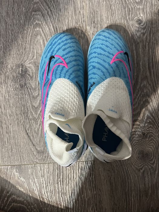 Сороконожки Nike Phantom