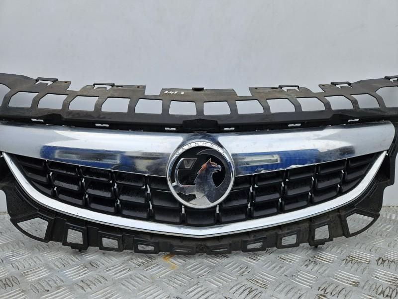 Grila centrala radiator stema UK Opel Astra J