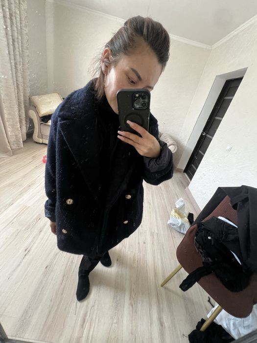 женские вещи продается