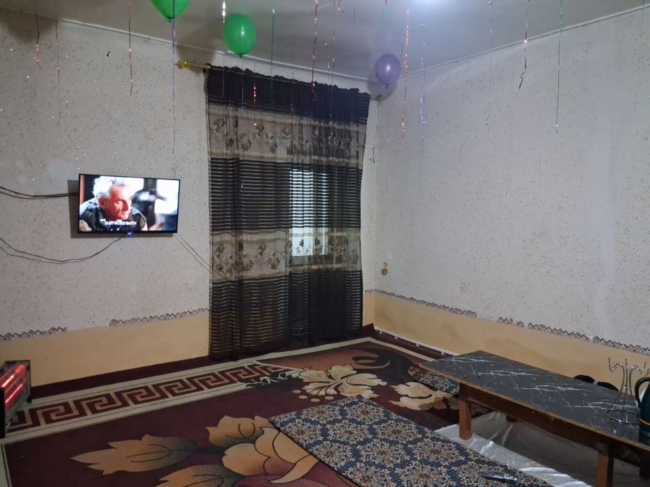 Уй сотилади  Портда