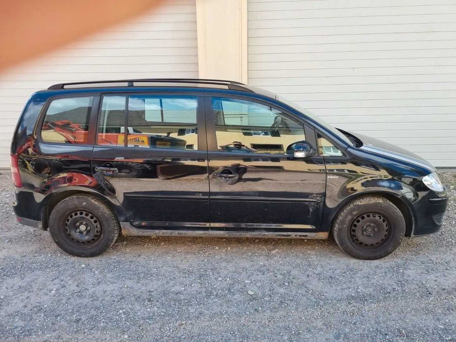 VW Touran 1.4tsi 140к.с. facelift 2009г. се продава на части