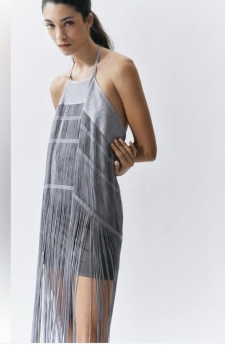 Rochie party Zara , noua, XS, gri argintiu cu franjuri