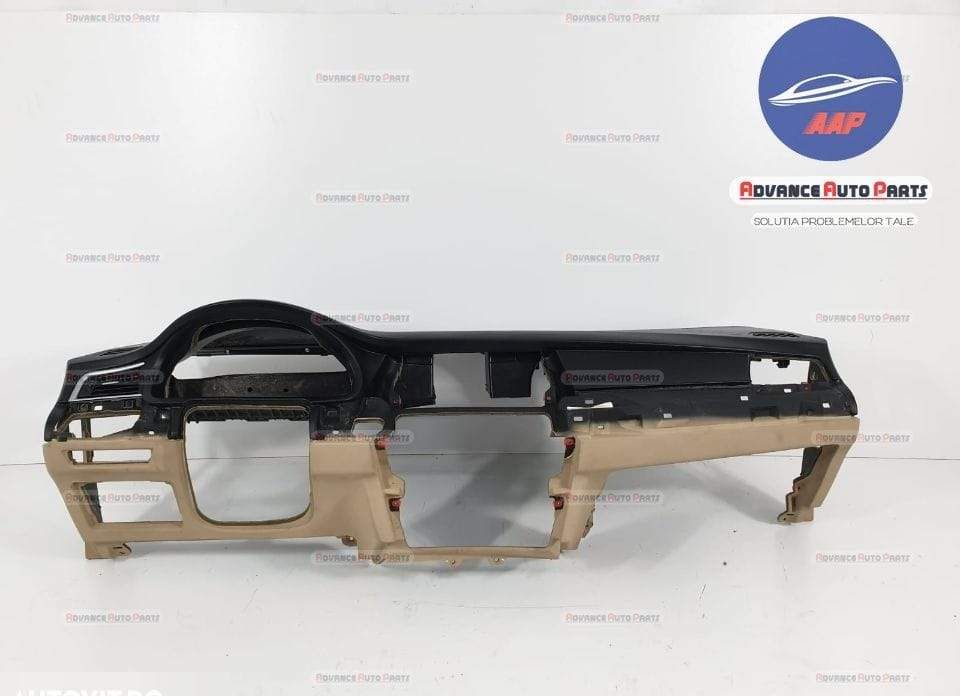 Оригинална арматурна плоча БМВ / BMW Seria 5 F07/F10/F11 [ , , , , ] О