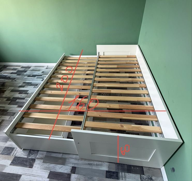 Кровать IKEA двуспальная 160*200