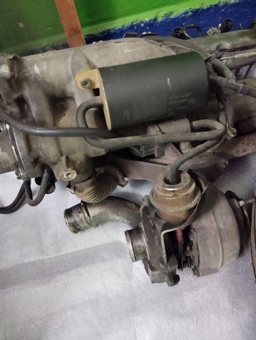 Цилиндрова глава,дюзи ,турбина за рено Меган 2 1,9 Дци, 120коя