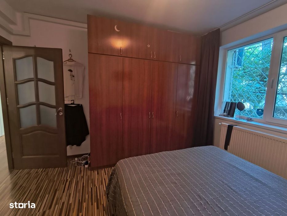 City Mall 4 Camere Semi,90 Mp Pret 155000 Euro