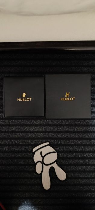 Продам мужские часы Hublot