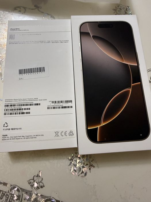 Iphone16 PRO золотистый