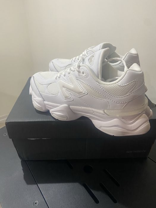 Женски маратонки New Balance 9060