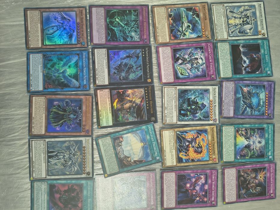 Lot carti yugioh originale , 500 carti.