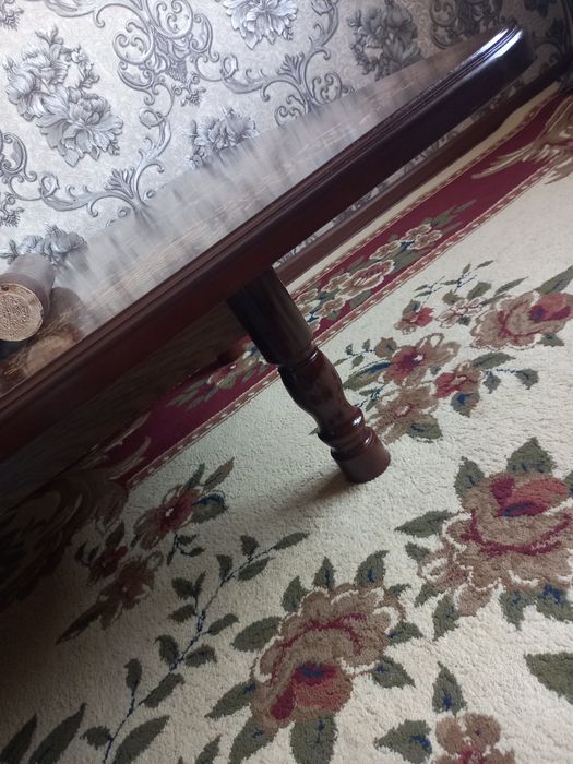 Хонтахта столли.