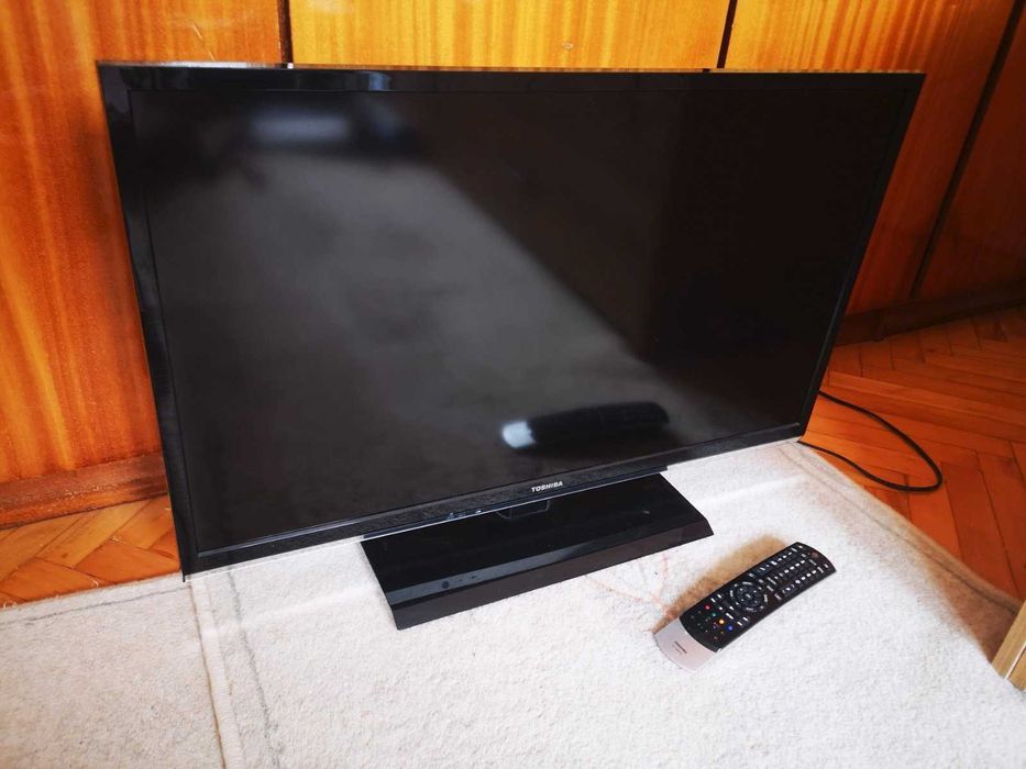 LED LCD телевизор Toshiba 32RL933G