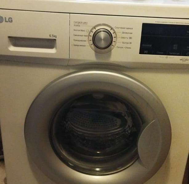 Срочно продам стиральную машинку