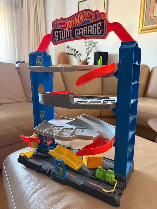 Parcare Hot Wheels Stunt Garage