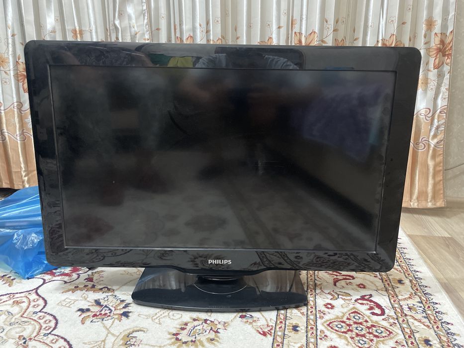 Продам телевизор Philips