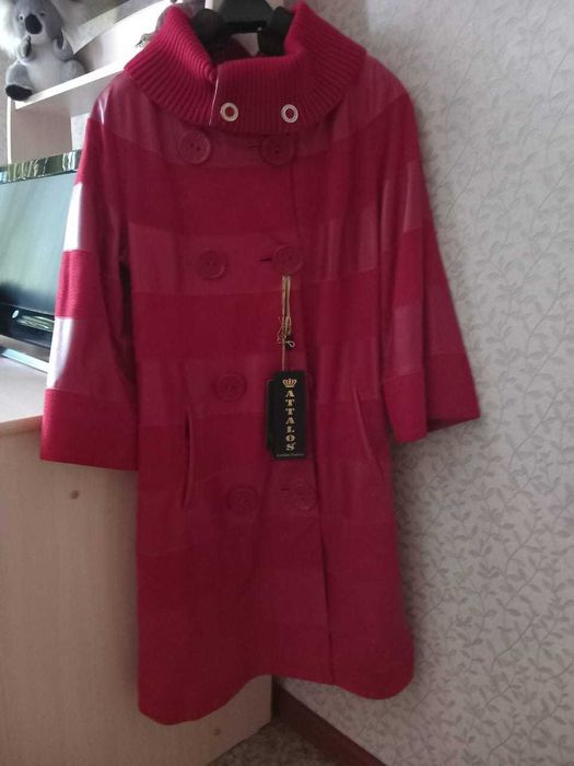 Плащ женский кожаный