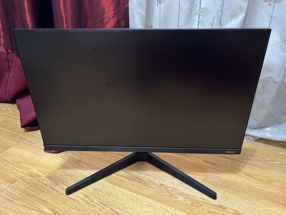 Монитор samsung 24”