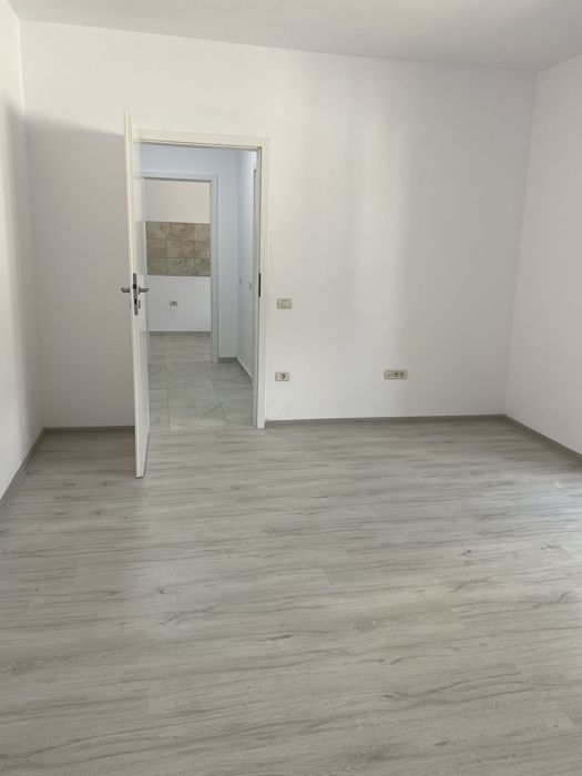 Garsoniera de vanzare in Dobroesti