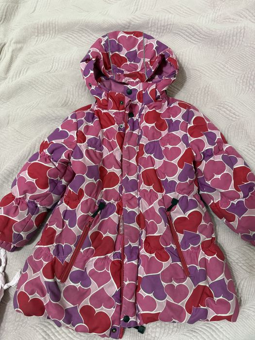 Продам зимнний комплект для девочки 110-116