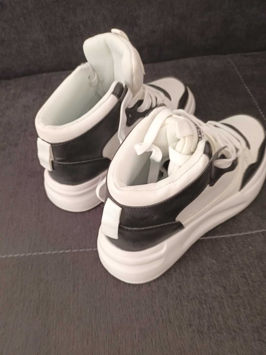 Дамски кецове размер 36