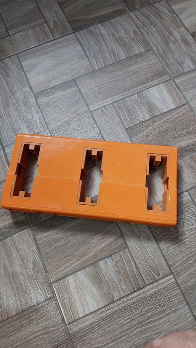 Продам шинодержатели