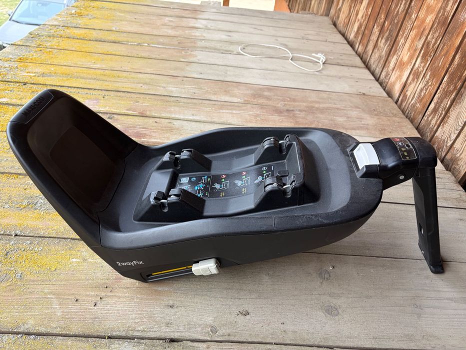 Baza isofix 2Wayfix și scoica gratis