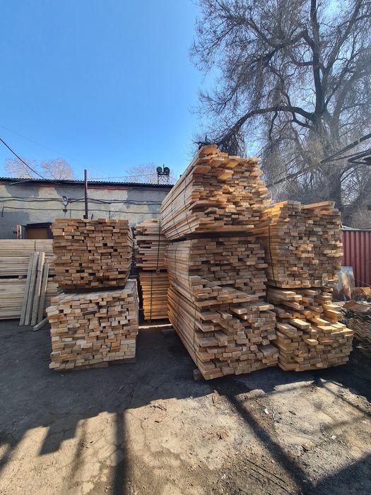 Ясень. Сухая, обрезная доска.