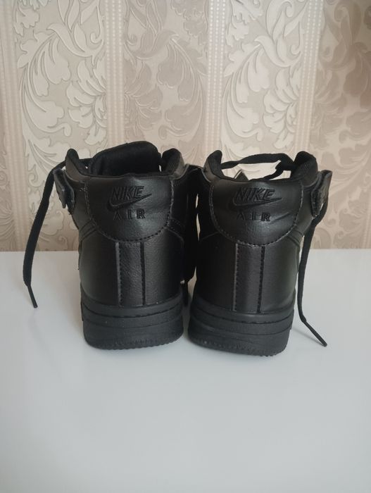 Aor force 1 mid black