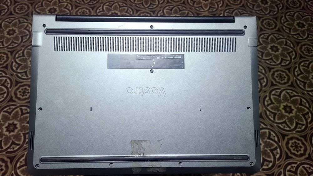 Noutbook Dell Zapchast