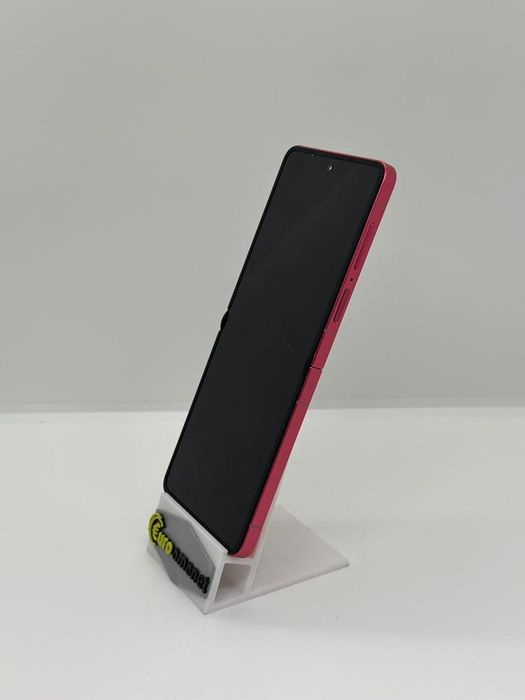 Telefon mobil Samsung Galaxy Z Flip7, 12GB RAM, 256GB -A-