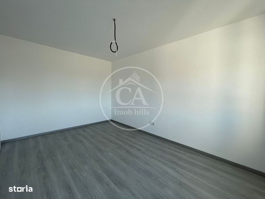 Casă de vânzare tip duplex cu 4 camere în Nojorid, Oradea.