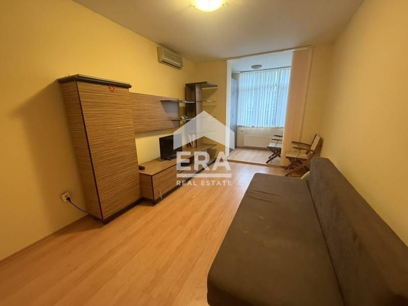 Двустаен апартамент под наем на ул. Борисова