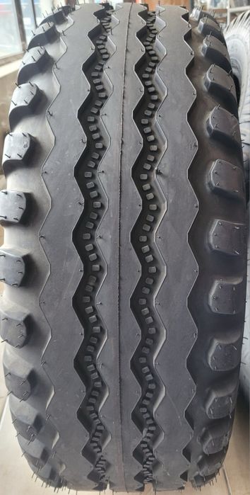 Гуми за селскостопанско ремарке 15.3