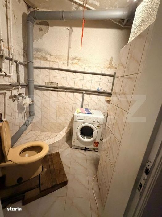 Casa de vanzare, Schei – ideala pentru investitie la 250m de Piata U