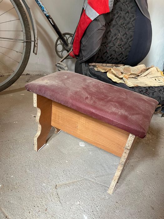 Продам табуретки